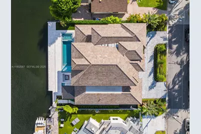 2605 Castilla Isle, Fort Lauderdale, FL 33301 - Photo 8