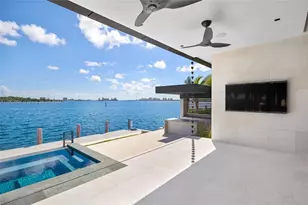 11404 N Bayshore Dr, North Miami, FL 33181 - Photo 66