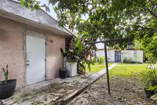 431 NW 116th St, Miami, FL 33168 - Photo 18