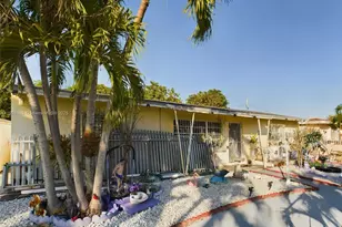 3861 NW 177th St, Miami Gardens, FL 33055 - Photo 2