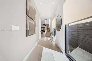 1220 NE 13th Ave, Fort Lauderdale, FL 33304 - Photo 4