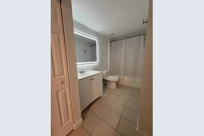 8010 N Nob Hill Rd #102, Tamarac, FL 33321 - Photo 24