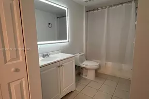 8010 N Nob Hill Rd, Tamarac, FL 33321 - Photo 24