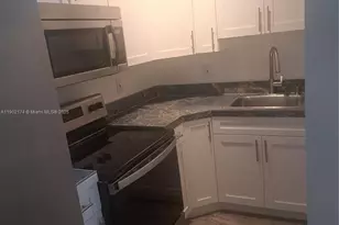 17 NE 2nd Rd, Homestead, FL 33030 - Photo 2