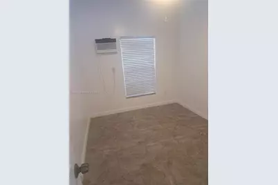 17 NE 2nd Rd #B, Homestead, FL 33030 - Photo 6