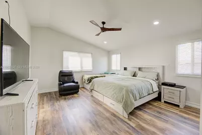 862 SW 176th Ave, Pembroke Pines, FL 33029 - Photo 30