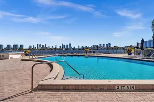 16570 NE 26th Ave, North Miami Beach, FL 33160 - Photo 46