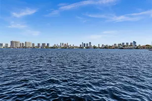 16570 NE 26th Ave, North Miami Beach, FL 33160 - Photo 44