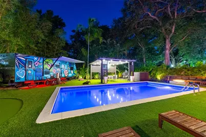 710 NE 141st St, North Miami, FL 33161 - Photo 50