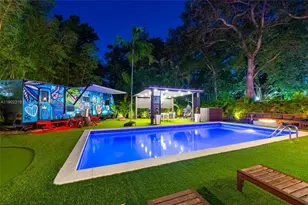 710 NE 141st St, North Miami, FL 33161 - Photo 50