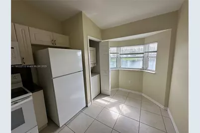 2921 SE 12th Rd #203-56, Homestead, FL 33035 - Photo 6