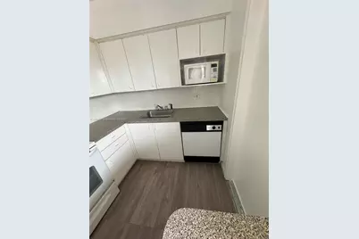 20201 NE 29th Ct #D329, Aventura, FL 33180 - Photo 24