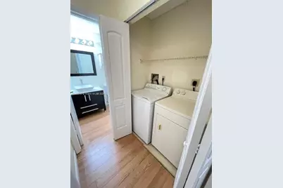 311 NW 103rd Ter #311, Pembroke Pines, FL 33026 - Photo 8