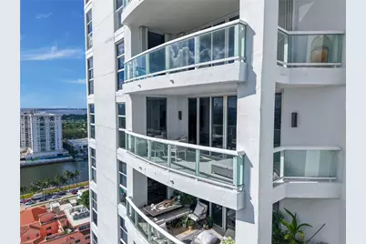 4201 S Collins Ave #2101, Miami Beach, FL 33140 - Photo 44