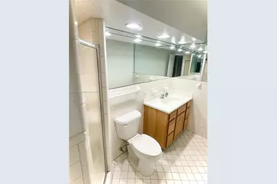 2175 NE 56th St #105, Fort Lauderdale, FL 33308 - Photo 8
