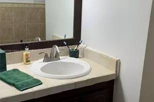 8330 Sands Point Blvd, Tamarac, FL 33321 - Photo 16