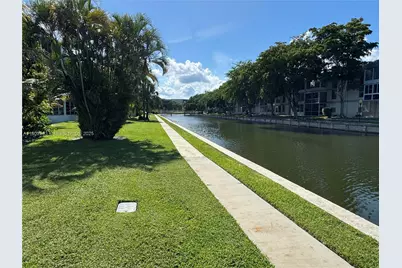 8330 Sands Point Blvd #N208, Tamarac, FL 33321 - Photo 24