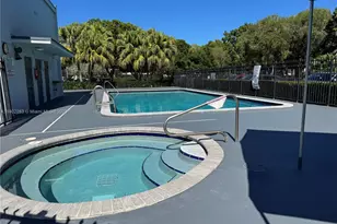 8330 Sands Point Blvd, Tamarac, FL 33321 - Photo 30