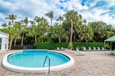 1425 Atlantic Shores Blvd #204, Hallandale Beach, FL 33009 - Photo 10