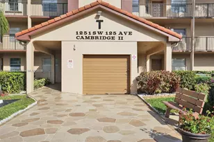 1251 SW 125th Ave, Pembroke Pines, FL 33027 - Photo 2