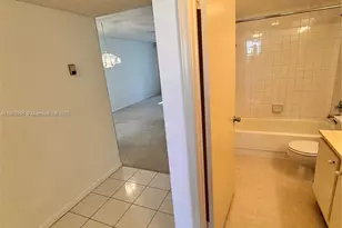 1251 SW 125th Ave, Pembroke Pines, FL 33027 - Photo 28