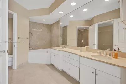 3370 Hidden Bay Dr #2114, Aventura, FL 33180 - Photo 28