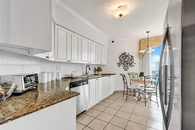 3370 Hidden Bay Dr #1702, Aventura, FL 33180 - Photo 16