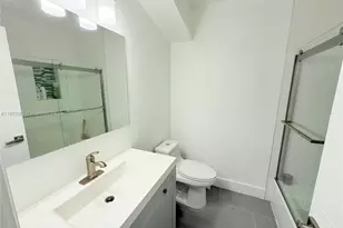 10626 NW 7th St, Pembroke Pines, FL 33026 - Photo 30