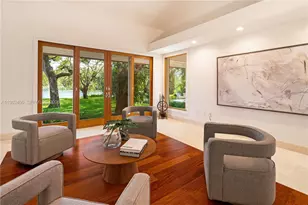 5390 Banyan Dr, Coral Gables, FL 33156 - Photo 10