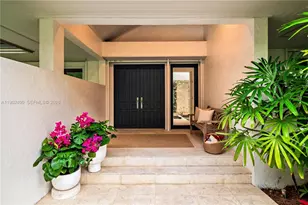 5390 Banyan Dr, Coral Gables, FL 33156 - Photo 6