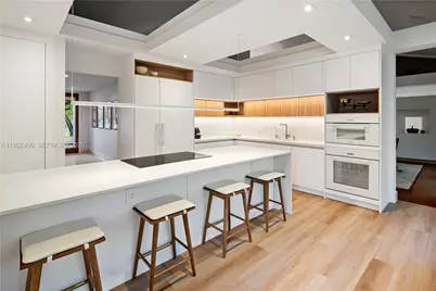 5390 Banyan Dr, Coral Gables, FL 33156 - Photo 22