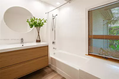 5390 Banyan Dr, Coral Gables, FL 33156 - Photo 38