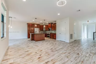 3155 NW 124th Way #0, Sunrise, FL 33323 - Photo 6