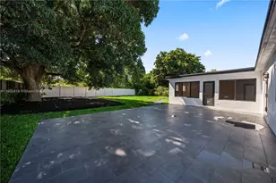 620 NW 194th St, Miami Gardens, FL 33169 - Photo 24