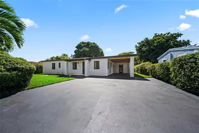 620 NW 194th St, Miami Gardens, FL 33169 - Photo 2