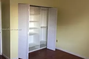 221 NW 109th Ave, Miami, FL 33172 - Photo 16