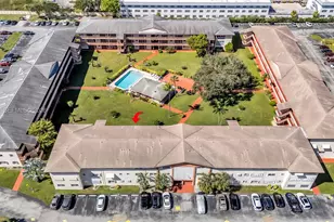 5300 Washington St, Hollywood, FL 33021 - Photo 2