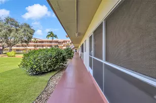 5300 Washington St, Hollywood, FL 33021 - Photo 6