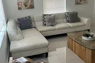 351 E 35th St, Hialeah, FL 33013 - Photo 4