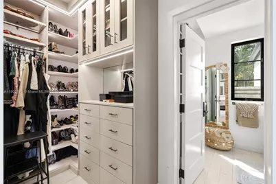 590 NE 59th St, Miami, FL 33137 - Photo 42