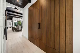 590 NE 59th St, Miami, FL 33137 - Photo 26