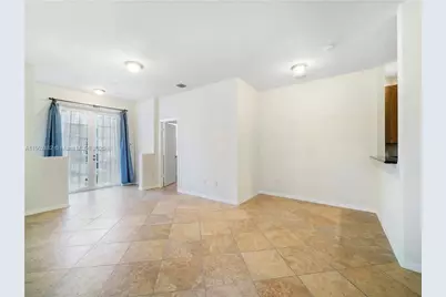 5866 Hampton Hills Blvd, Tamarac, FL 33321 - Photo 2