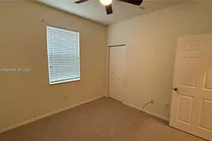 5866 Hampton Hills Blvd, Tamarac, FL 33321 - Photo 6