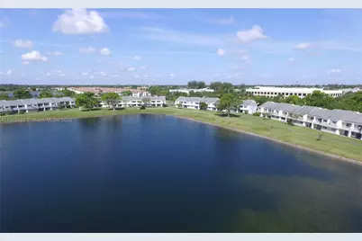 3453 NW 44th St #201, Oakland Park, FL 33309 - Photo 24