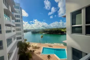 9102 W Bay Harbor Dr, Bay Harbor Islands, FL 33154 - Photo 6