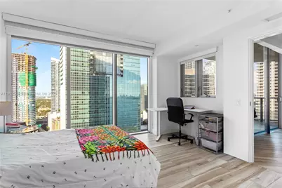 1300 Brickell Bay Dr #2901, Miami, FL 33131 - Photo 10