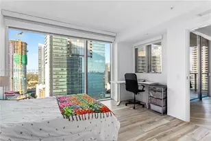 1300 Brickell Bay Dr, Miami, FL 33131 - Photo 10