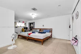 10590 SW 7th Terrace, Sweetwater, FL 33174 - Photo 18