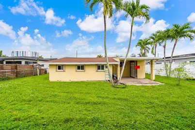 10590 SW 7th Ter, Sweetwater, FL 33174 - Photo 22