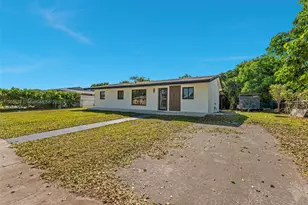 4520 NW 198th St, Miami Gardens, FL 33055 - Photo 2